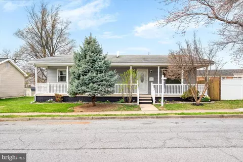 475 Mcdowell Ave, Hagerstown, MD 21740