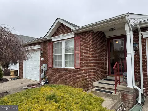 14 Eckstine Ct, Smithsburg, MD 21783