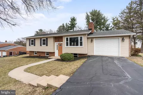 834 Monroe Ave, Hagerstown, MD 21740