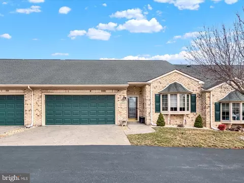 12949 Little Hayden Cir, Hagerstown, MD 21742