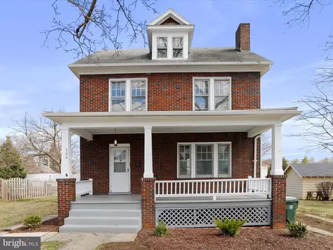 906 Pennsylvania Ave, Hagerstown, MD 21742