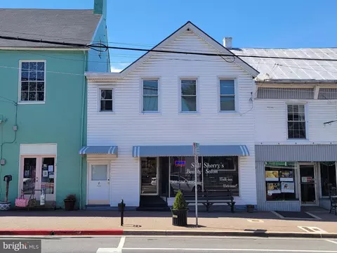 8 8 12 Main St, Boonsboro, MD 21713