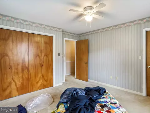 Bedroom - 12440 Indian Springs Rd, Clear Spring, MD 21722 photo 6 of 7
