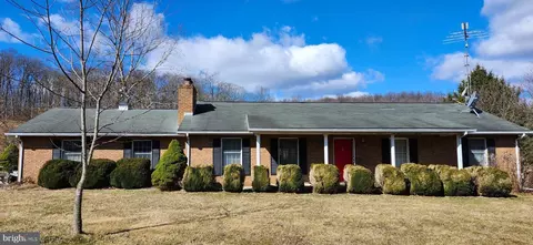 Exterior - 12440 Indian Springs Rd, Clear Spring, MD 21722 photo 3 of 10