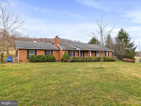 Exterior - 12440 Indian Springs Rd, Clear Spring, MD 21722 photo 8 of 10
