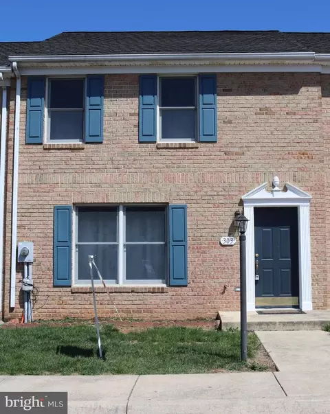 303 E Ridge Dr, Hagerstown, MD 21740