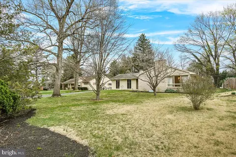 18926 Rolling Rd, Hagerstown, MD 21742