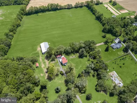 8805 Reichard Rd, Fairplay, MD 21733