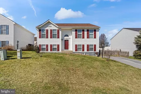 10604 Bushwillow Way, Hagerstown, MD 21740