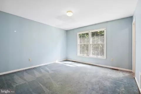 Bedroom - 105 Daniels Ct, Smithsburg, MD 21783 photo 4 of 5