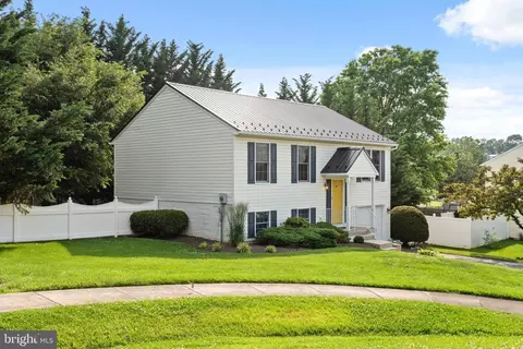 Exterior - 105 Daniels Ct, Smithsburg, MD 21783 photo 4 of 9