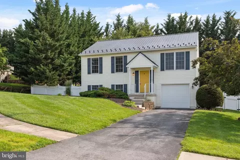 Exterior - 105 Daniels Ct, Smithsburg, MD 21783 photo 1 of 9