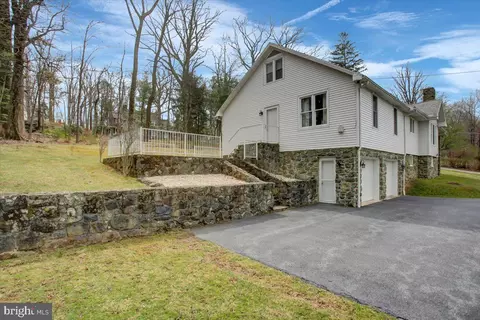 14625 Hilltop Rd, Cascade, MD 21719 photo 8