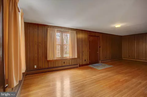 14625 Hilltop Rd, Cascade, MD 21719 photo 30