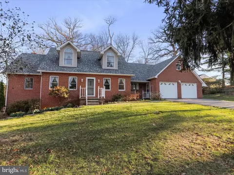 20036 Landis Rd, Hagerstown, MD 21740