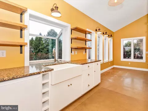 Other - 105 E Maple St, Funkstown, MD 21734 photo 5 of 20