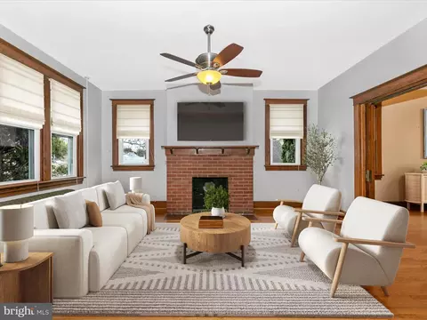Living - 105 E Maple St, Funkstown, MD 21734 photo 7 of 11