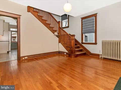 Living - 105 E Maple St, Funkstown, MD 21734 photo 6 of 11