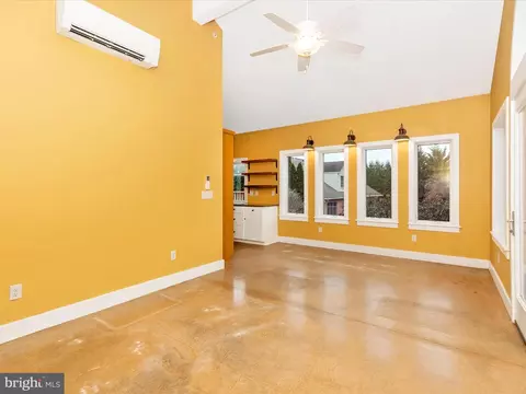 Living - 105 E Maple St, Funkstown, MD 21734 photo 2 of 11