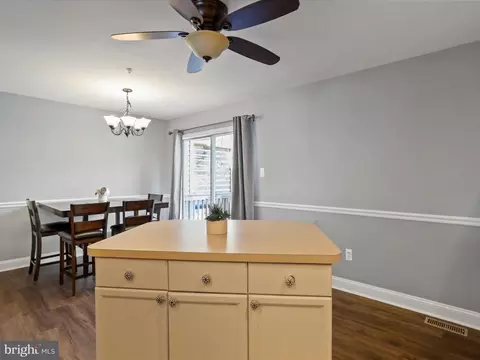 Dining - 105 Eagles Rdg, Smithsburg, MD 21783 photo 1 of 2