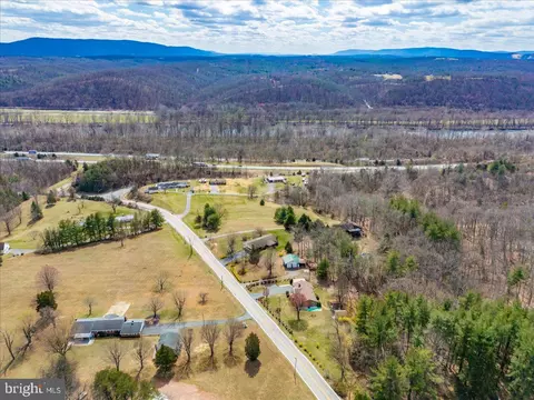 13928 Heavenly Acres Rdg, Hancock, MD 21750 photo 45