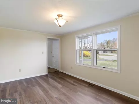 22904 Civic Cir, Smithsburg, MD 21783 photo 8