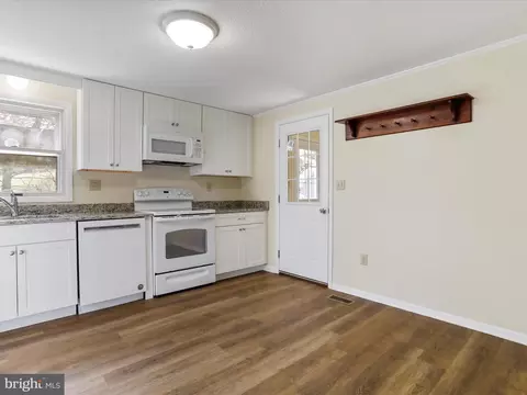 22904 Civic Cir, Smithsburg, MD 21783 photo 16