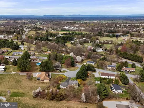 22904 Civic Cir, Smithsburg, MD 21783 photo 39
