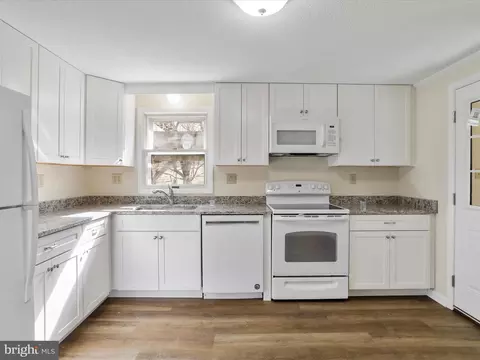 22904 Civic Cir, Smithsburg, MD 21783 photo 15
