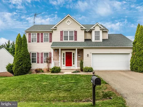 9924 Stephanie Ln, Hagerstown, MD 21740