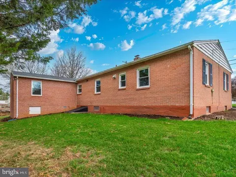 Exterior - 14244 Windy Haven Rd, Smithsburg, MD 21783 photo 5 of 16