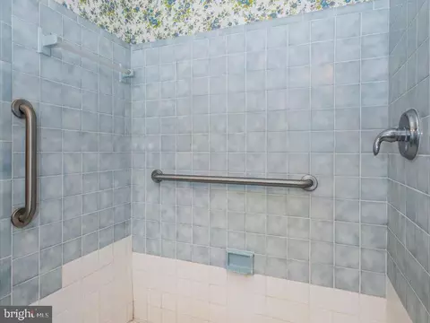 Bath - 14244 Windy Haven Rd, Smithsburg, MD 21783 photo 5 of 5