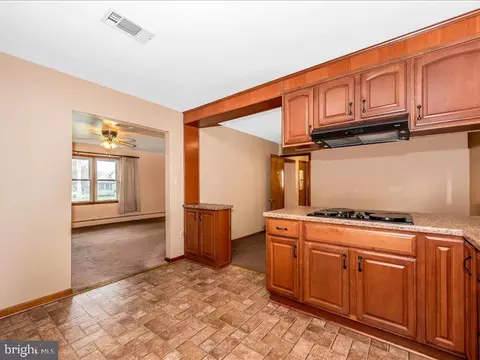 Kitchen - 14244 Windy Haven Rd, Smithsburg, MD 21783 photo 1 of 5