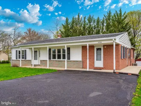 Exterior - 14244 Windy Haven Rd, Smithsburg, MD 21783 photo 3 of 16