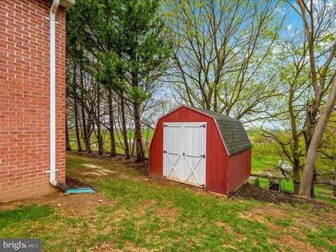 Exterior - 14244 Windy Haven Rd, Smithsburg, MD 21783 photo 12 of 16