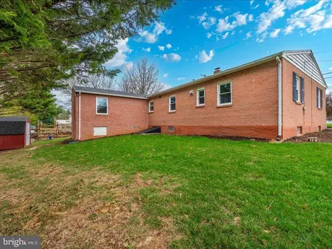 Exterior - 14244 Windy Haven Rd, Smithsburg, MD 21783 photo 6 of 16
