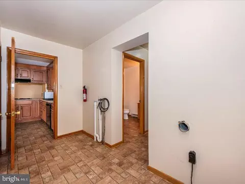 Entry Way - 14244 Windy Haven Rd, Smithsburg, MD 21783 photo 5 of 5