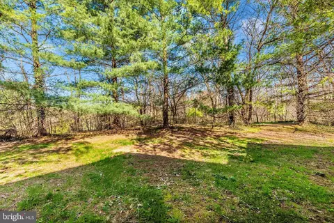 Exterior - 13120 Ingram Dr, Smithsburg, MD 21783 photo 8 of 11