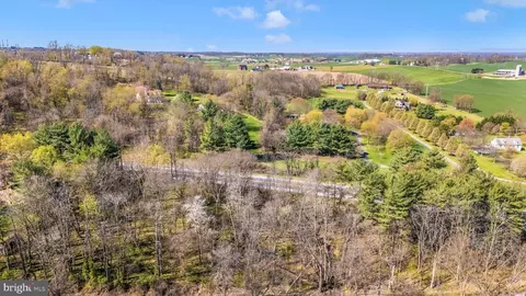 View/Area - 13120 Ingram Dr, Smithsburg, MD 21783 photo 3 of 13