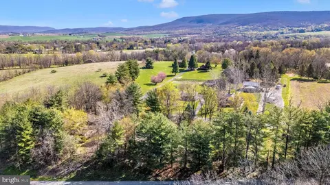 View/Area - 13120 Ingram Dr, Smithsburg, MD 21783 photo 9 of 13