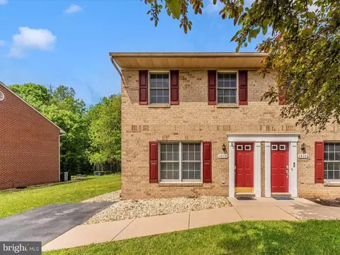 10132 Saint George Cir, Hagerstown, MD 21740