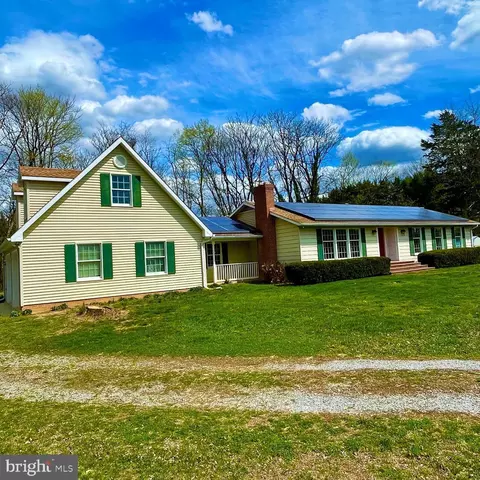 17524 General Longstreet Cir, Sharpsburg, MD 21782