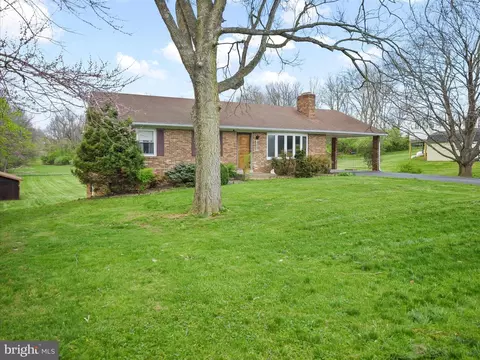 17808 Taylors Landing Rd, Sharpsburg, MD 21782