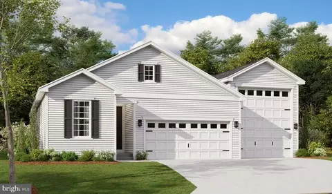 10111 Wilkes Dr, Williamsport, MD 21795