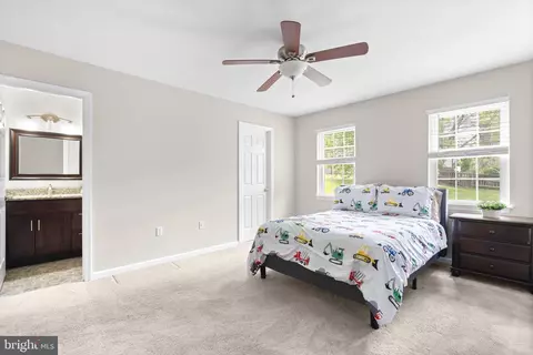 Bedroom - 111 Gabriel Ct, Smithsburg, MD 21783 photo 4 of 7