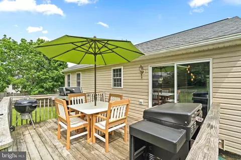 Exterior - 111 Gabriel Ct, Smithsburg, MD 21783 photo 3 of 7