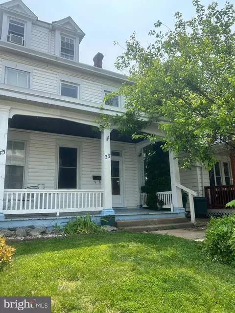 33 Wayside Ave, Hagerstown, MD 21740