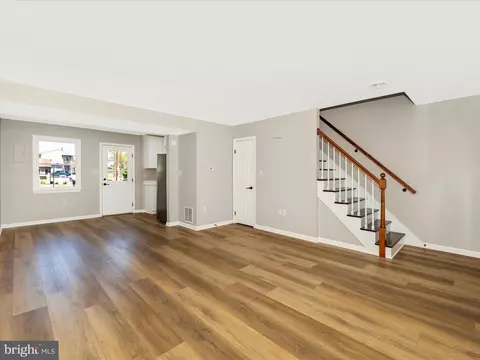 39 E Frederick St, Williamsport, MD 21795 photo 12
