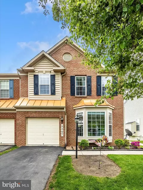 9347 Morning Walk Dr, Hagerstown, MD 21740