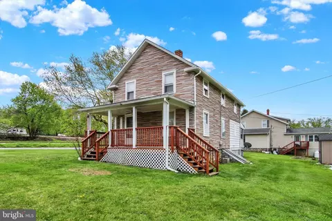 25439 Warren Ave, Cascade, MD 21719 photo 4